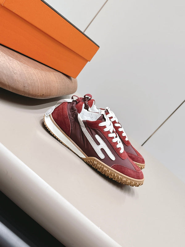 HM 26s Bouncing Sneakers Brown Burgundy Nylon Suede
