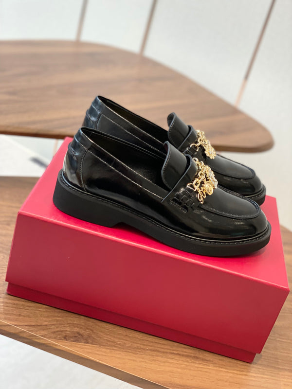 Viv 25 Thick-Soled Loafers Black Cowhide 350445