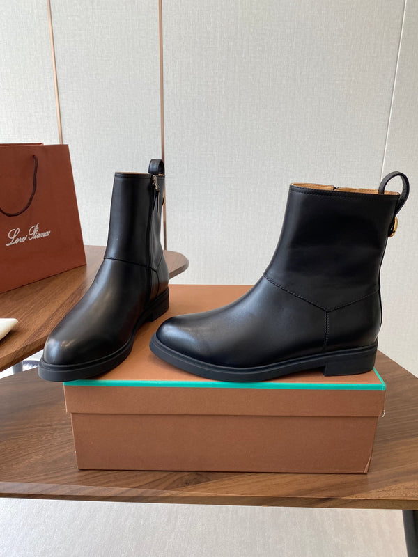 LP latest short boots black calfskin 388110