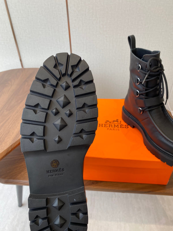 HM 25s Classic Boots Black Cowhide 422588
