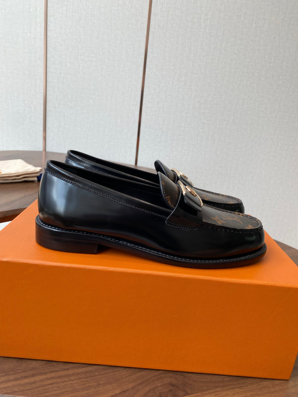 LV Academy Loafer Brown Monogram Canvas & Black Patent Leather 477728