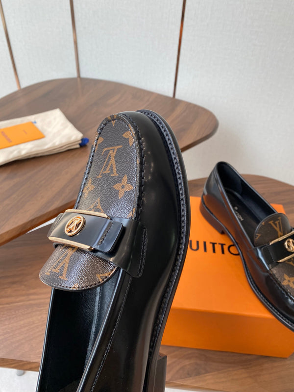 LV Academy Loafer Brown Monogram Canvas & Black Patent Leather 477728