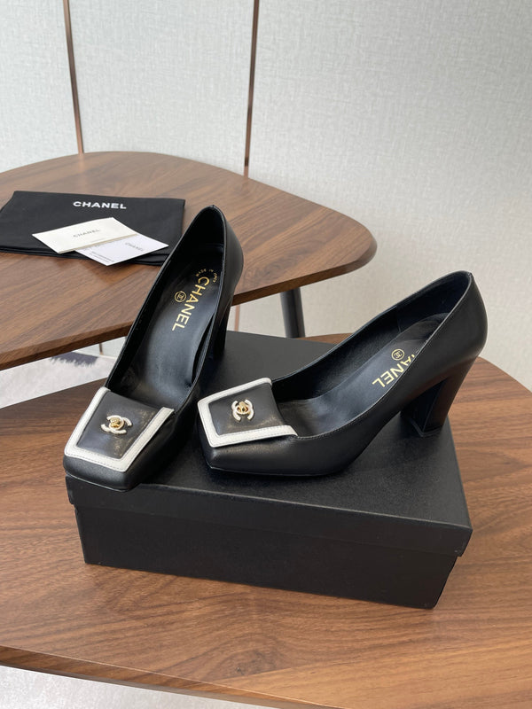 CC SS26 Mathieu Blazy Pumps 90mm Black Sheepskin 529526