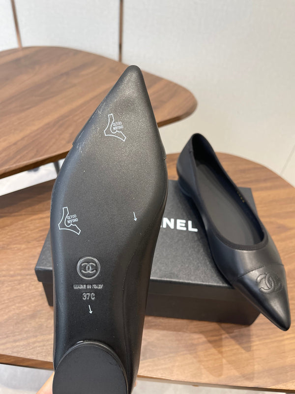 CC 26s Ballerines agneau noir 624238