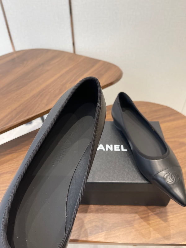 CC 26s Ballerines agneau noir 624238
