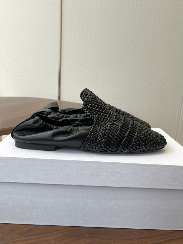 CL Ballet Lace-Up Shoe Black Woven Lambskin 790673