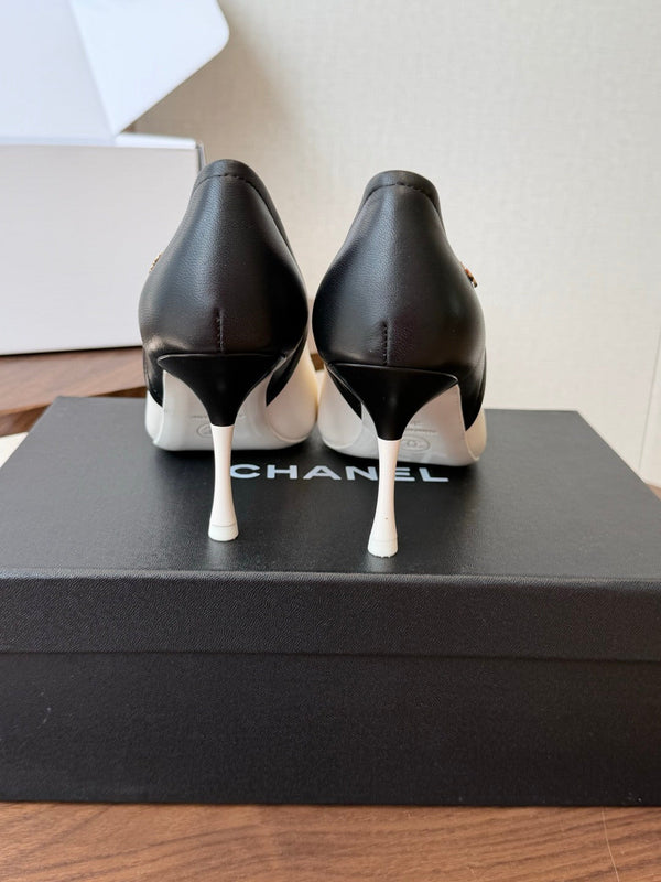 CC 26s Classic Pumps 8.5cm Leather 150127