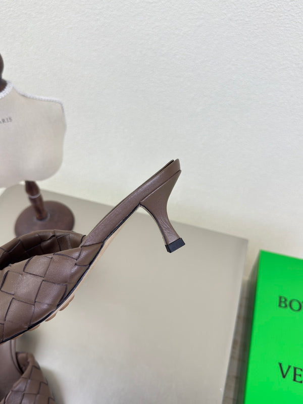 BV Blink Mule 5cm Carob Brown Intrecciato Leather