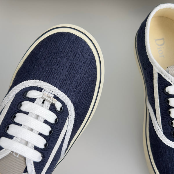 CD 26s Saltwind Sneakers Dark Blue Canvas 920079