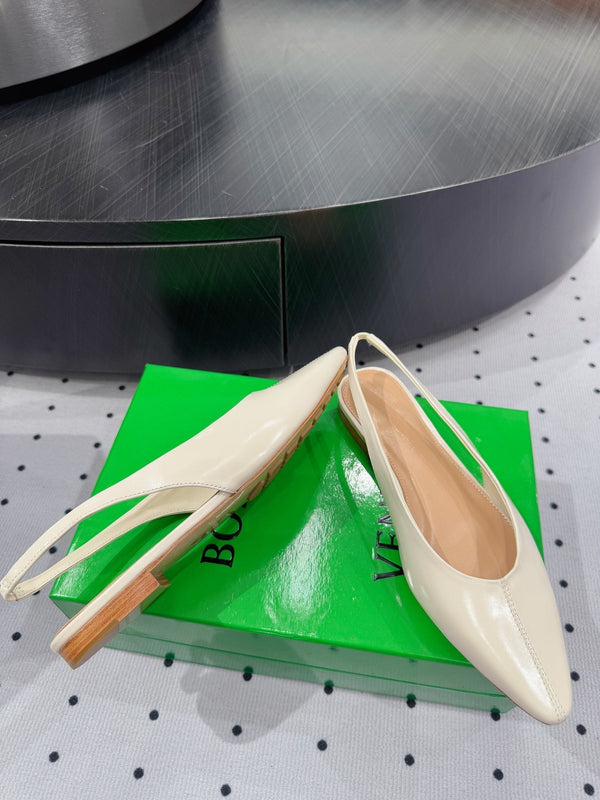 BV 26s Slingback Flats Cream Calfskin