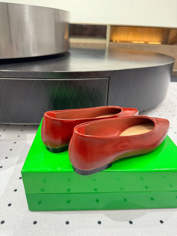 BV 26s Ballet Flats Red Calfskin