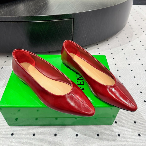 BV 26s Ballet Flats Red Calfskin