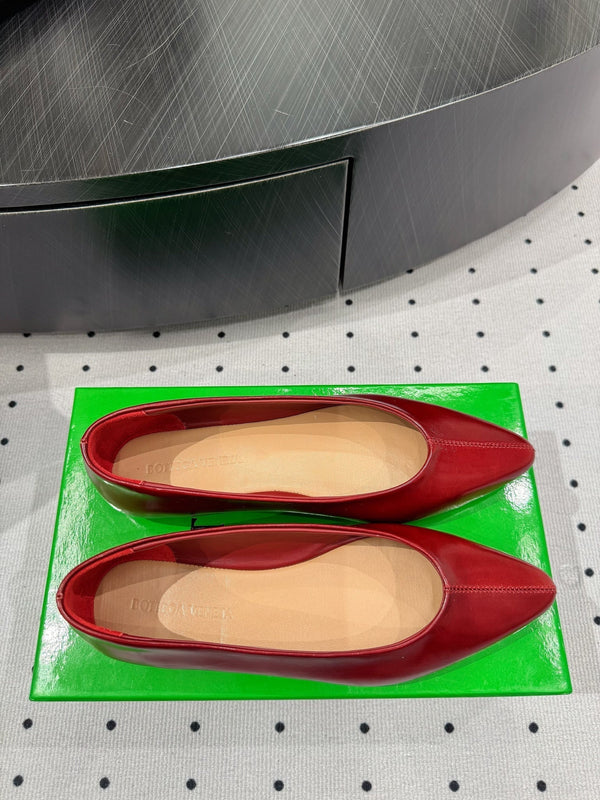 BV 26s Ballet Flats Red Calfskin