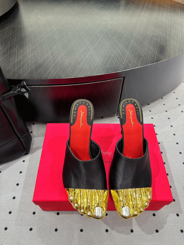 CL 25 Elsa Schiapar Mules Black Gold Silk 321607