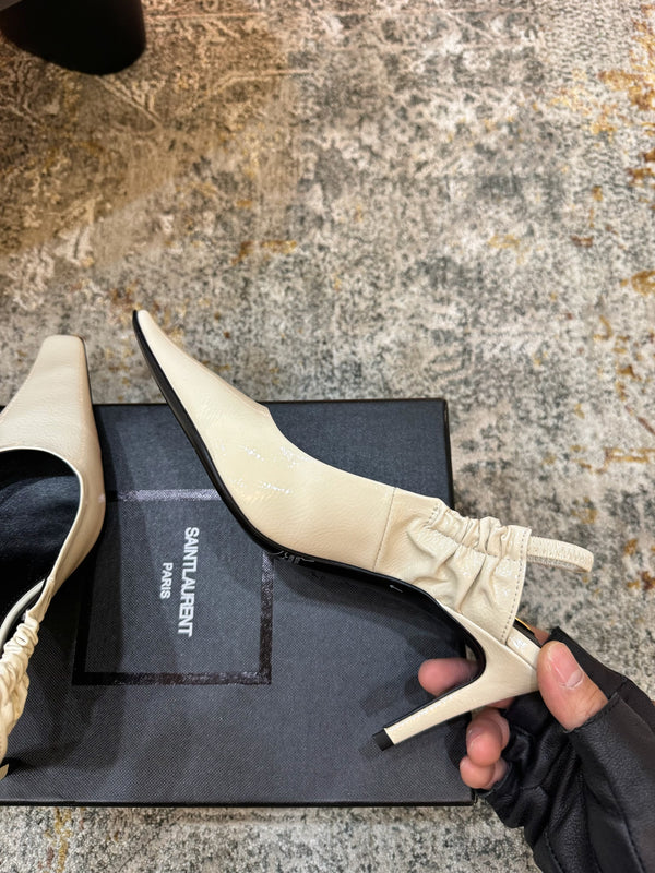 YSL Escarpins Anne-Marie 8cm Cuir d'Agneau Brillant Crème 637225