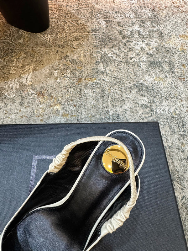 YSL Escarpins Anne-Marie 8cm Cuir d'Agneau Brillant Crème 637225