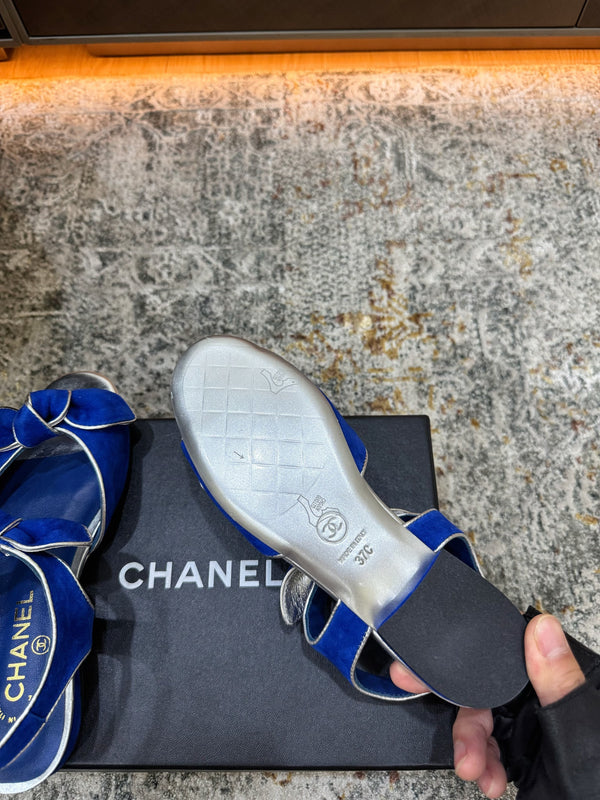 CC Double Bow Sandal 2cm Blue Sheepskin 804021
