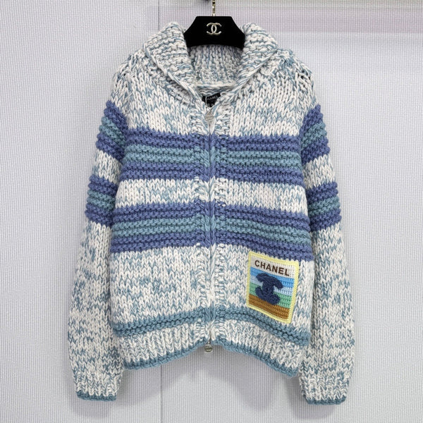 Chanel 2025 Gilet en maille rayée Bleu mélangé Cachemire 325537