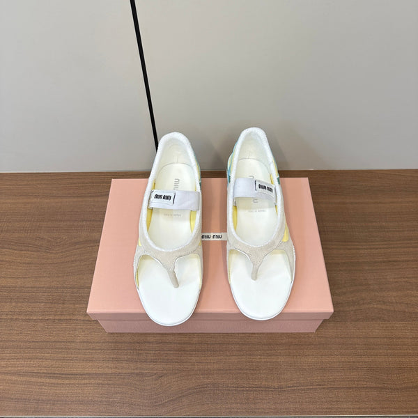 Miu Thong Sandals In Beige Suede Mix Yellow Tech Fabric