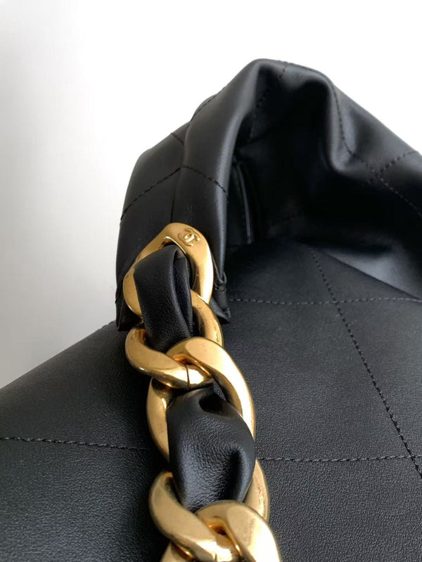 CC 2025 Bag 53cm Black Gold Calfskin 300852