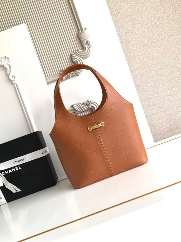 CC 2026 Basket Hobo Bag 35cm Brown Calfskin
