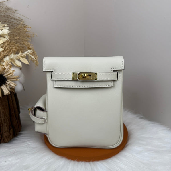 HM Kelly Jump Backpack White Cowhide Gold Hardware 270036