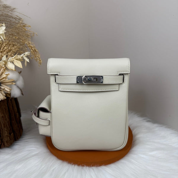 HM Kelly Jump Backpack White Cowhide Sliver Hardware 270038