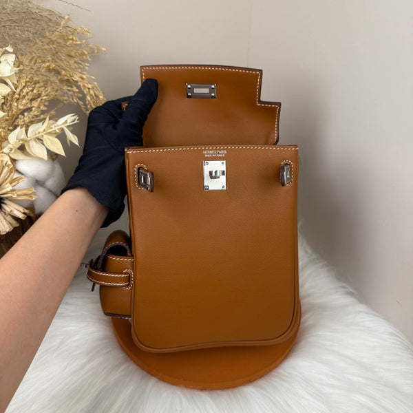 HM Kelly Jump Backpack Brown Cowhide Sliver Hardware 270050