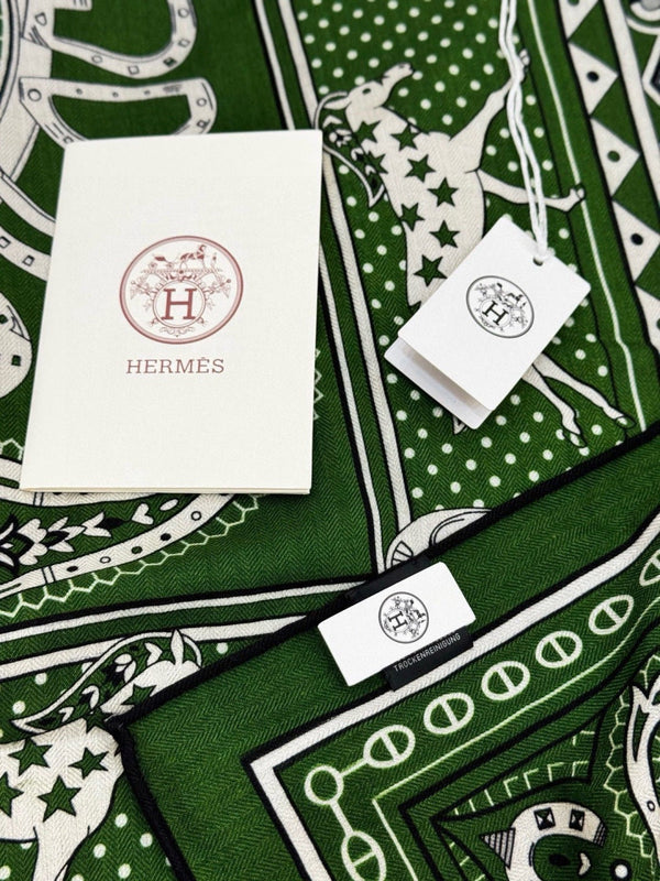HM 25s Reversible Scarf 140cm Green Cashmere 976273