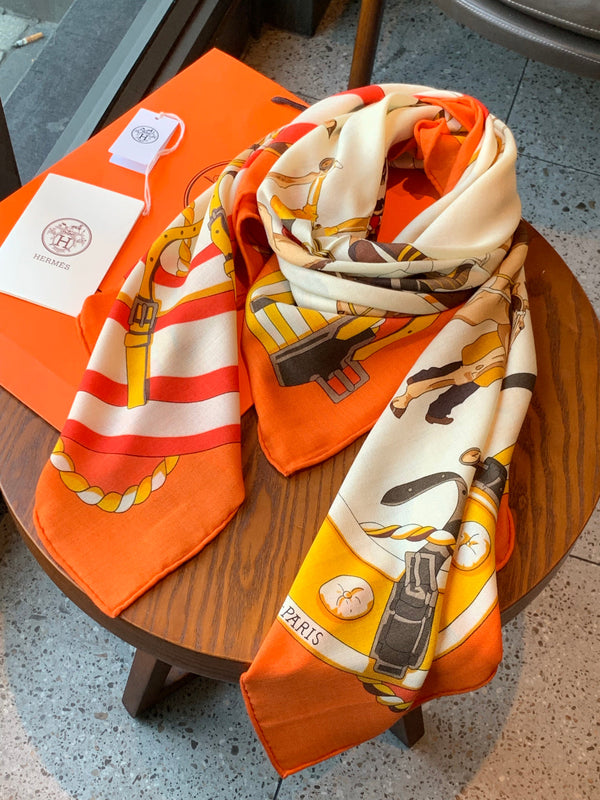 HM 26s Double-sided Scarf 140cm Orange Cream Silk Cashmere 153158