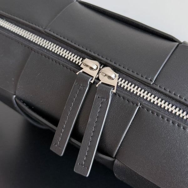 Borsa per fotocamera BV 25 Arco 28 cm in pelle nera