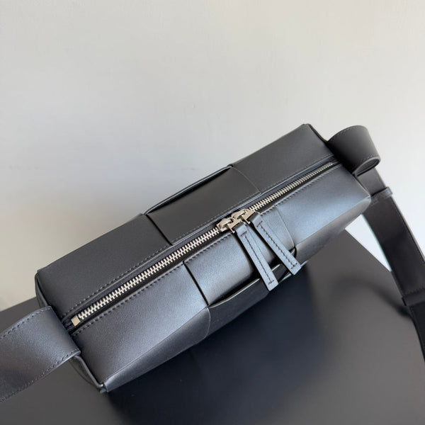Borsa per fotocamera BV 25 Arco 28 cm in pelle nera