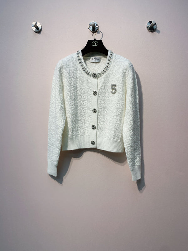 Chanel 25 Cardigan en maille à col rond boutonné sur mesure et orné de sequins Laine 317963