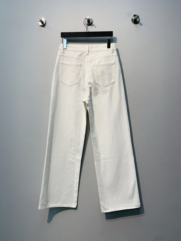 CC SS26 Wide-Leg Jeans with Logo Trim White Cotton 350940
