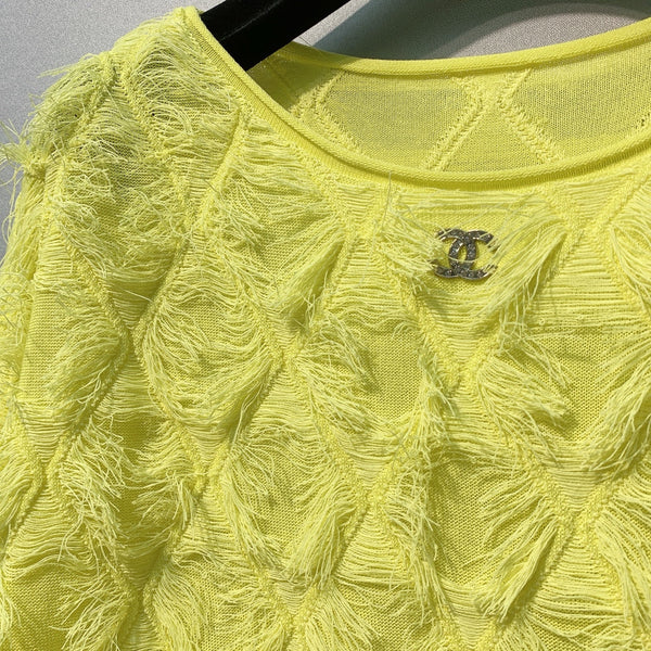 CC SS26 Haut en mousseline orné de plumes Mousseline fluo 350965