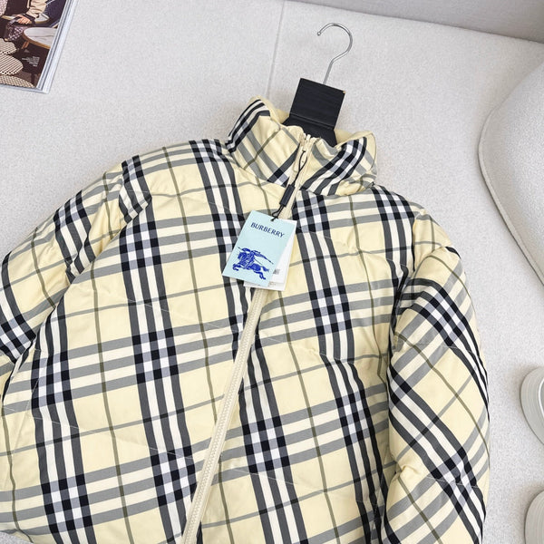 Burberry 25 Plaid Stand Collar Down Jacket Light Yellow Polyester