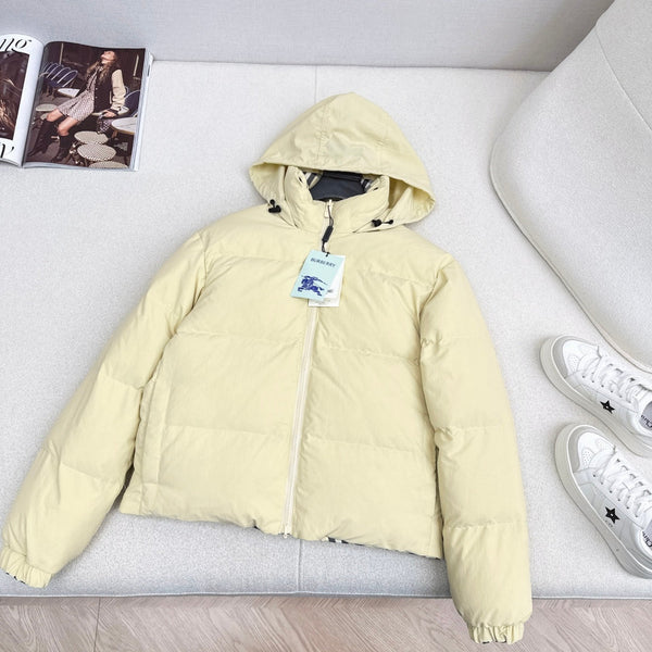 Burberry 25 Plaid Stand Collar Down Jacket Light Yellow Polyester