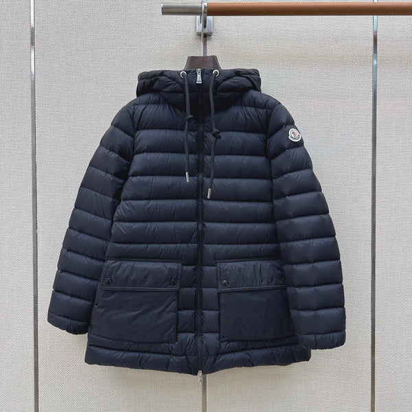 Moncler 26s Jasmin Short Down Jacket Dark Blue 419282