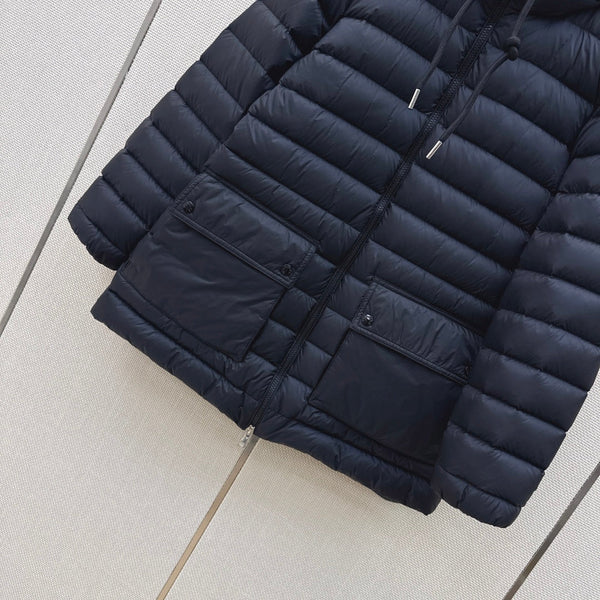 Moncler 26s Jasmin Short Down Jacket Dark Blue 419282