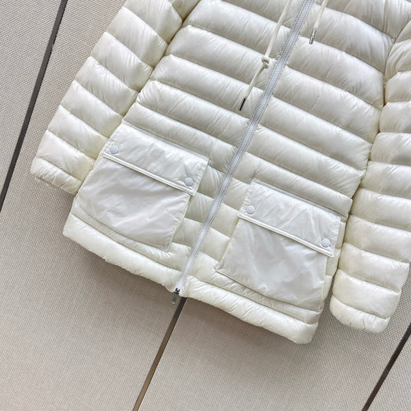 Moncler 26s Jasmin Short Down Jacket White 419283