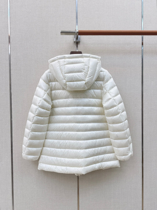 Moncler 26s Jasmin Short Down Jacket White 419283
