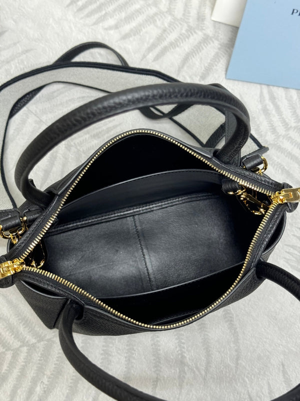 Prada Small Bag 23cm Black Grain Leather GHW