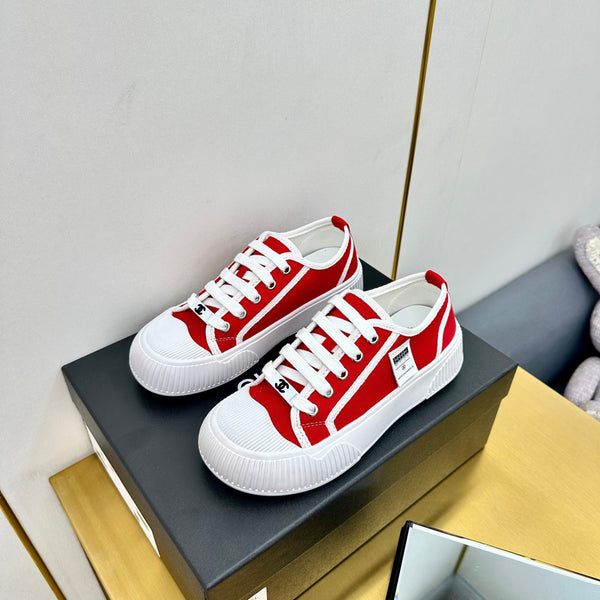 CC 26s Platform Sneakers Red Canvas 832620