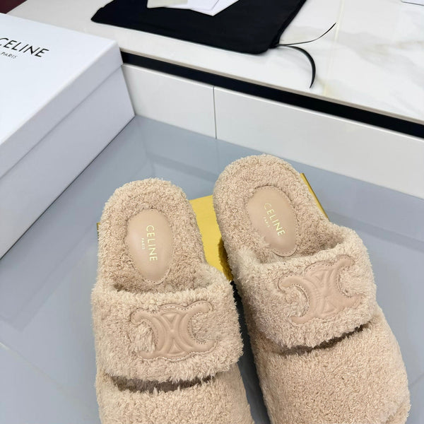 CL 25s Triomphe Slides 50mm Beige Wool & Rubber 434461