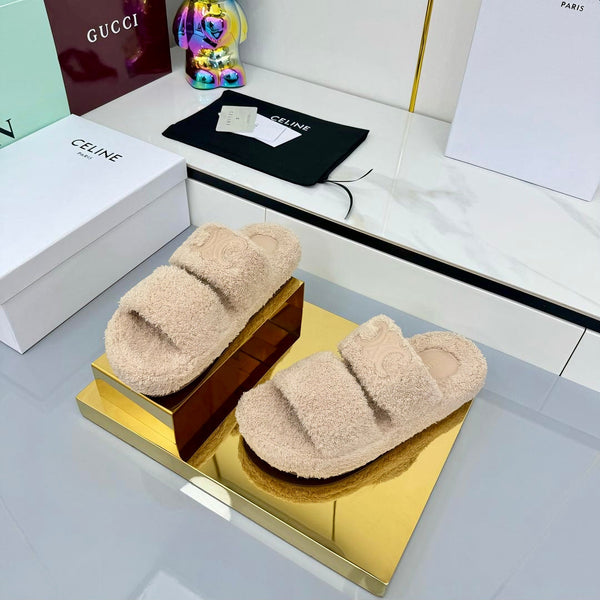CL 25s Triomphe Slides 50mm Beige Wool & Rubber 434461