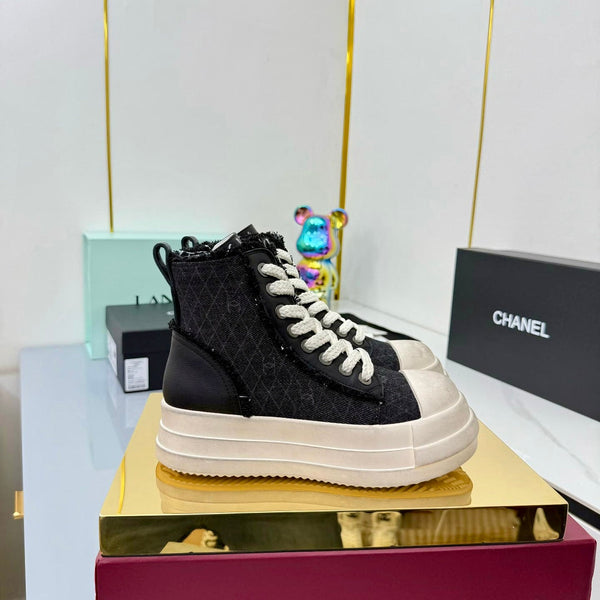 Chanel 25 High Sneaker Black White Cowhide Denim Frabic 469778