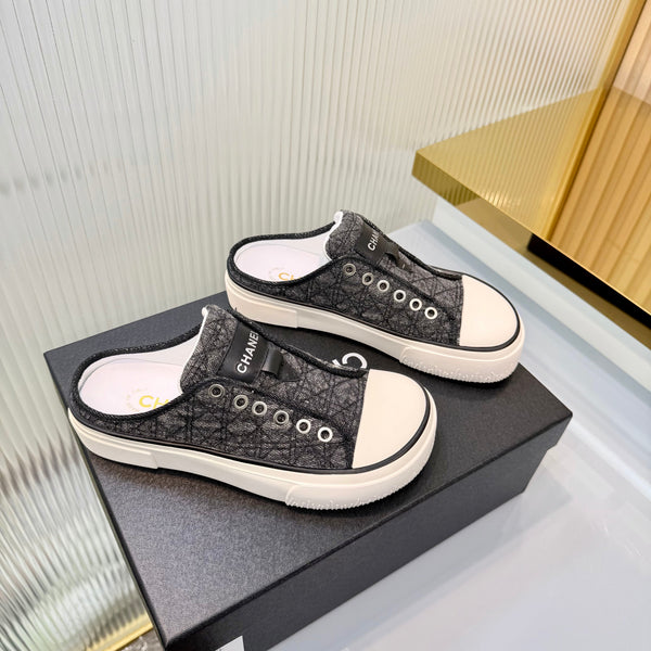 CC 26s Casual Sports Mules Black White Denim 924003