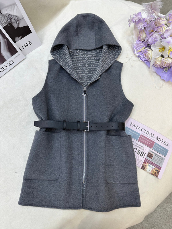 Prada 25 Hooded Vest Gray Wool 637337