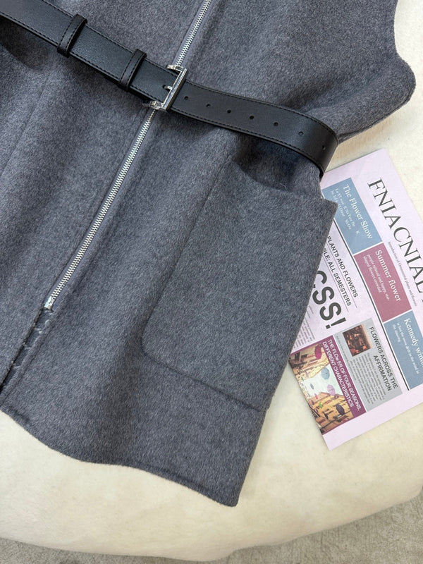 Prada 25 Hooded Vest Gray Wool 637337