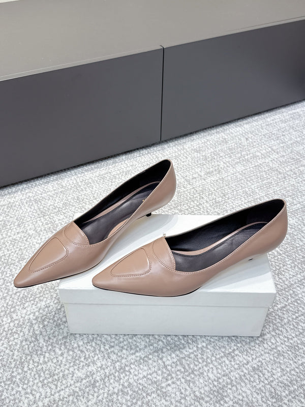 The Row Viv Kitten Pumps 3.5cm Light Brown Sheepskin 451300